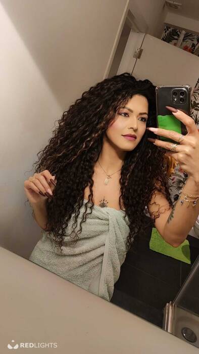 New Joyce (Foto)