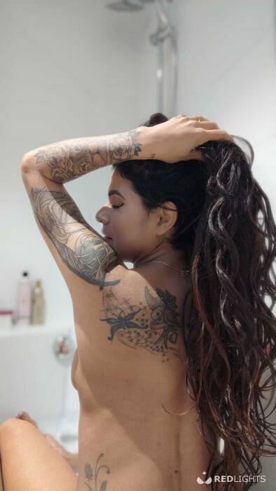 New Joyce (Foto)