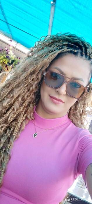 New Joyce (Foto)