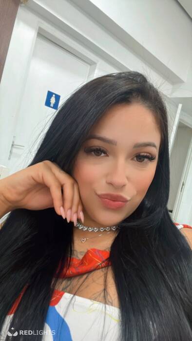 Melly Anal Hot (Foto)