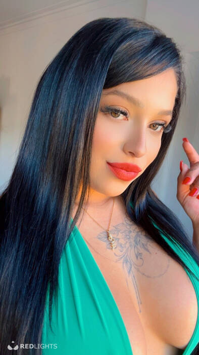 Melly Anal Hot (Foto)