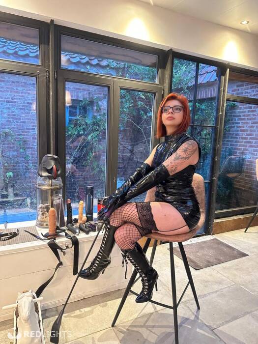FREYA Dominatrix (Foto)