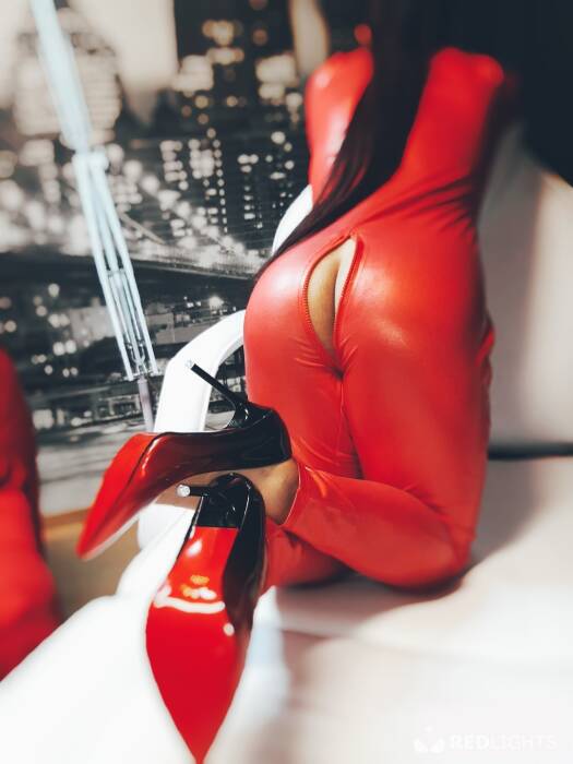 Nikki (Foto)
