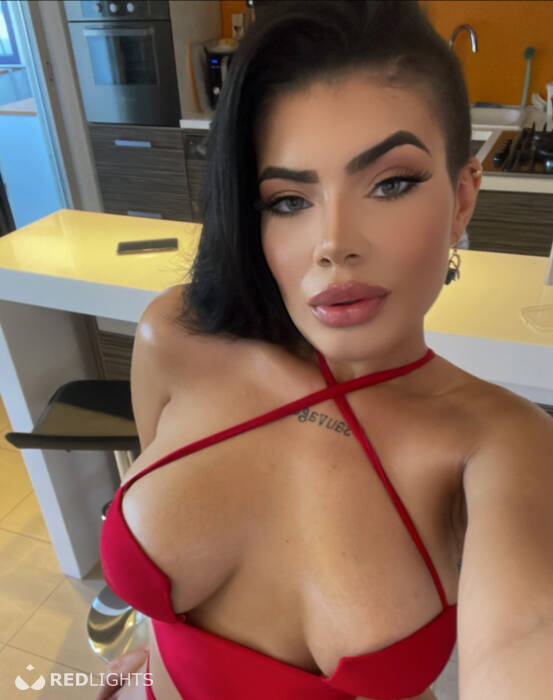 Mary BelleRouge (Foto)