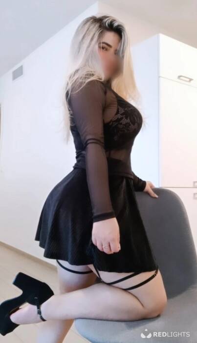 Mirella Arajo (Foto)