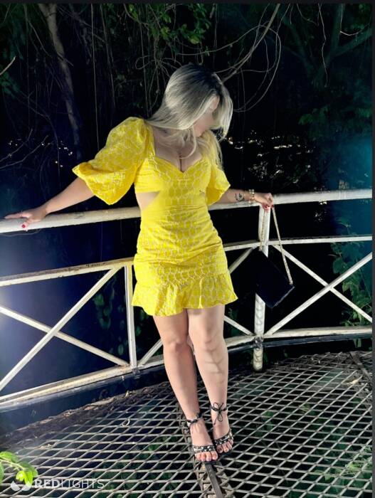 Mirella Arajo (Foto)