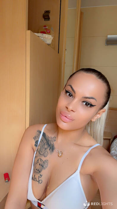 Alessya (Foto)