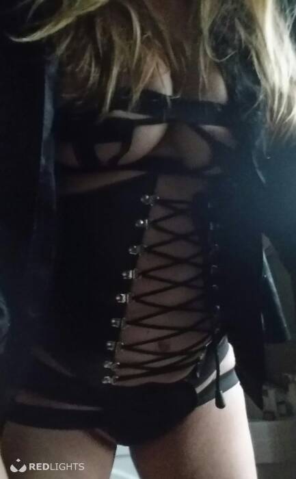 Ann (Foto)