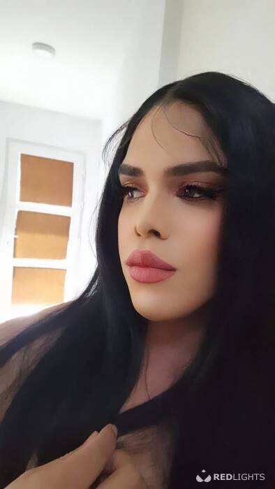 Mirela (Foto)