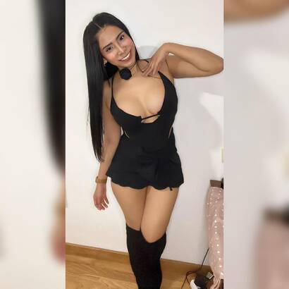 VIRTUAL QUEEN IS WAITING FOR YOU