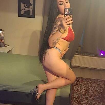 Isabel sensual and sexy