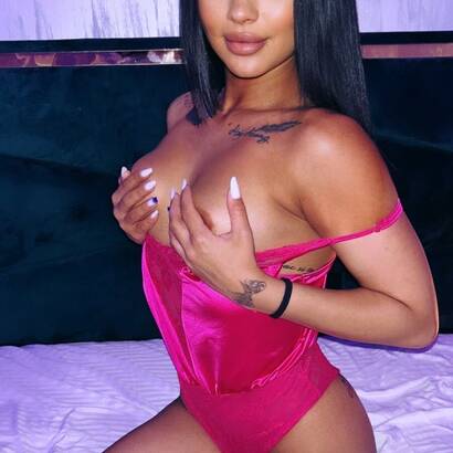 New party girl Melanie