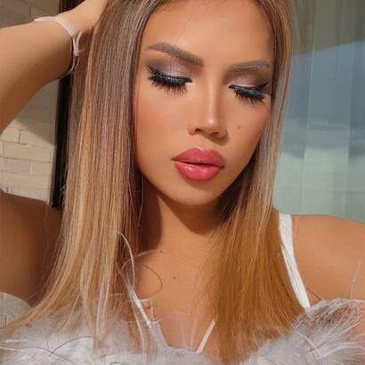 Nicole Queen