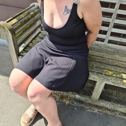 Hagelandse milf ontvangt prive