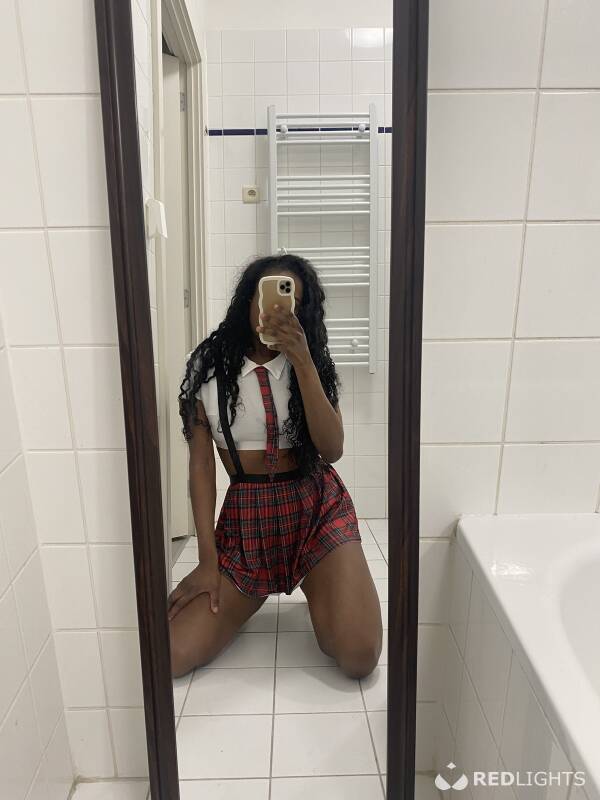 KIM  GFE (Foto)