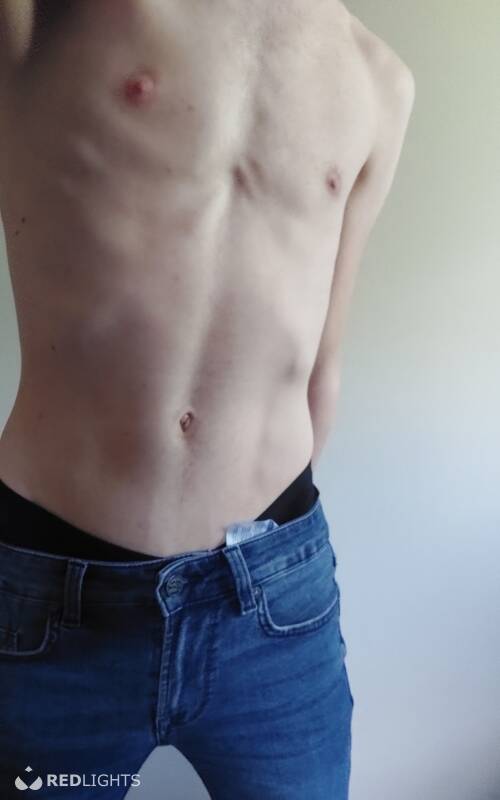 YoungCuckoldBoy (Foto)