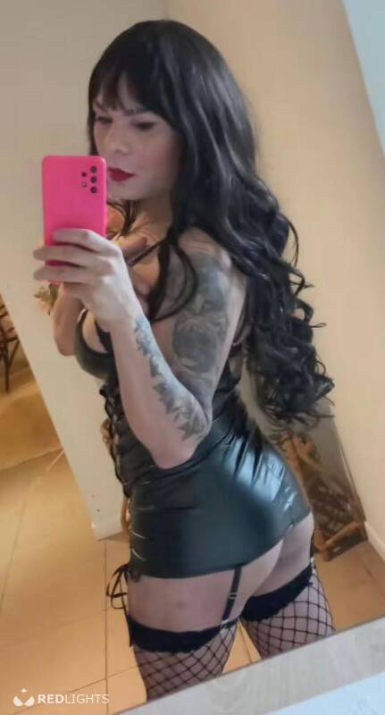 Nikole (Foto)