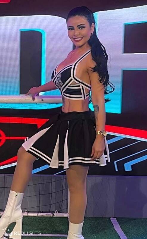 Ariana (Foto)