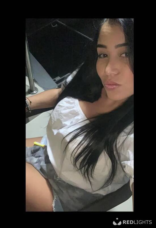 Aly (Foto)