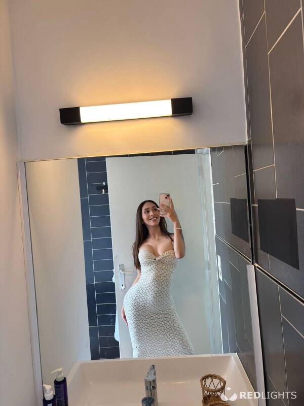 BAB HOT (Foto)