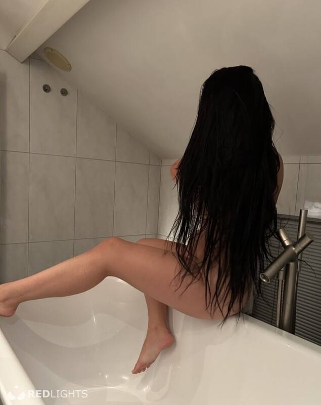 Ana (Foto)
