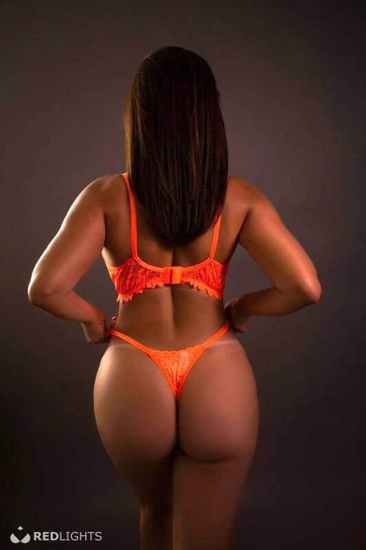 Luana (Foto)