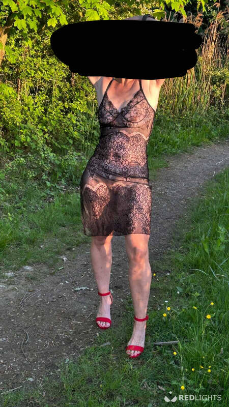 Ava (Foto)