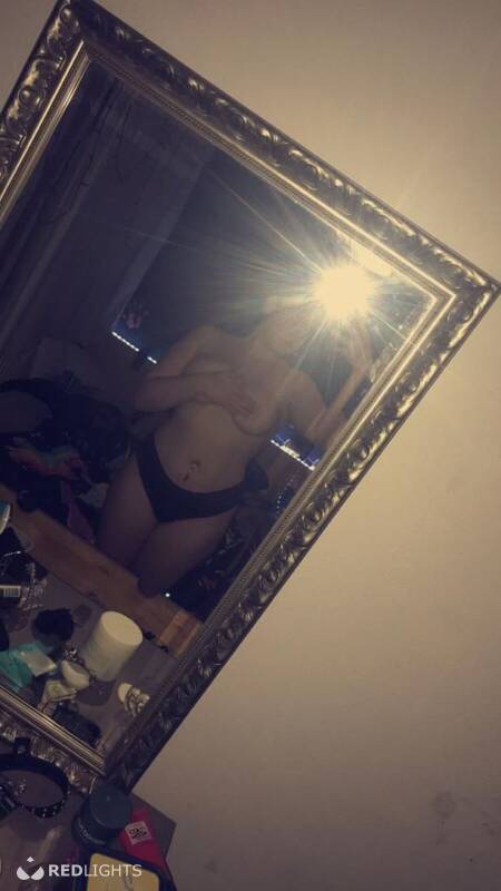 Sara (Foto)