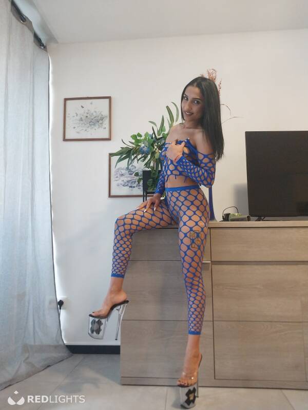 Andra (Foto)