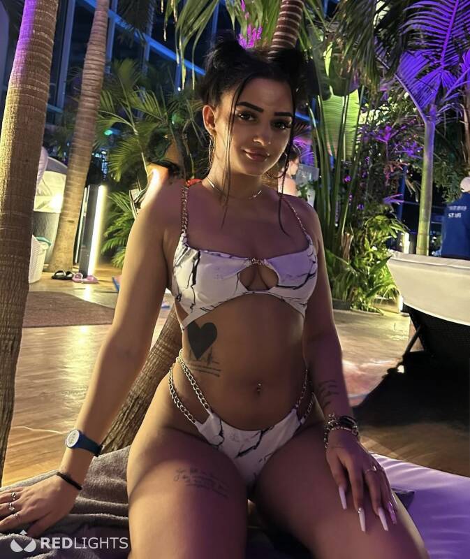 Ana (Foto)