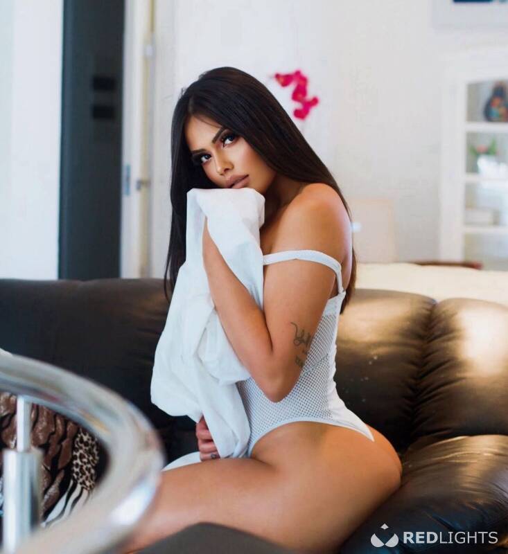 Ana Liggia (Foto)