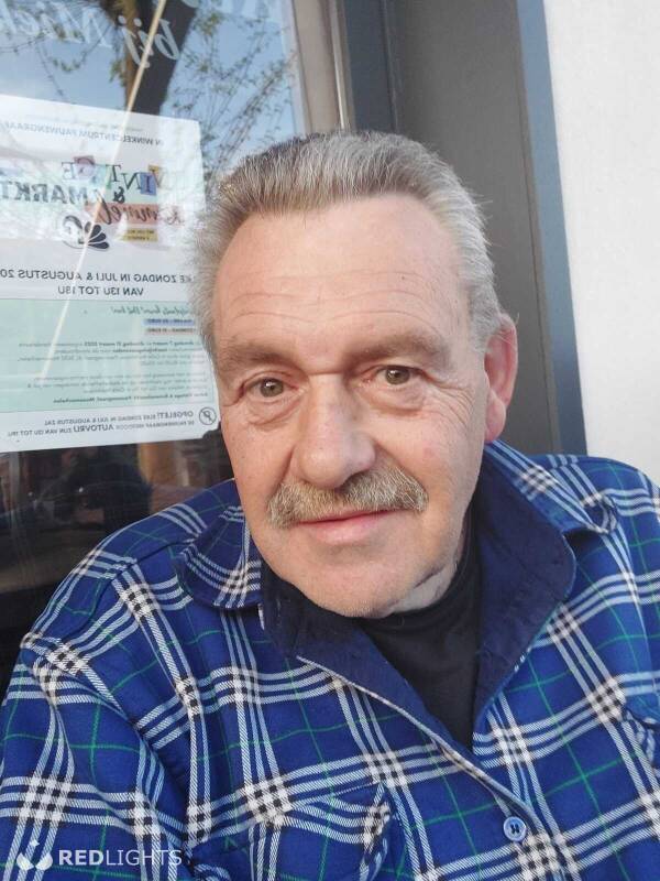 Johanes (Foto)
