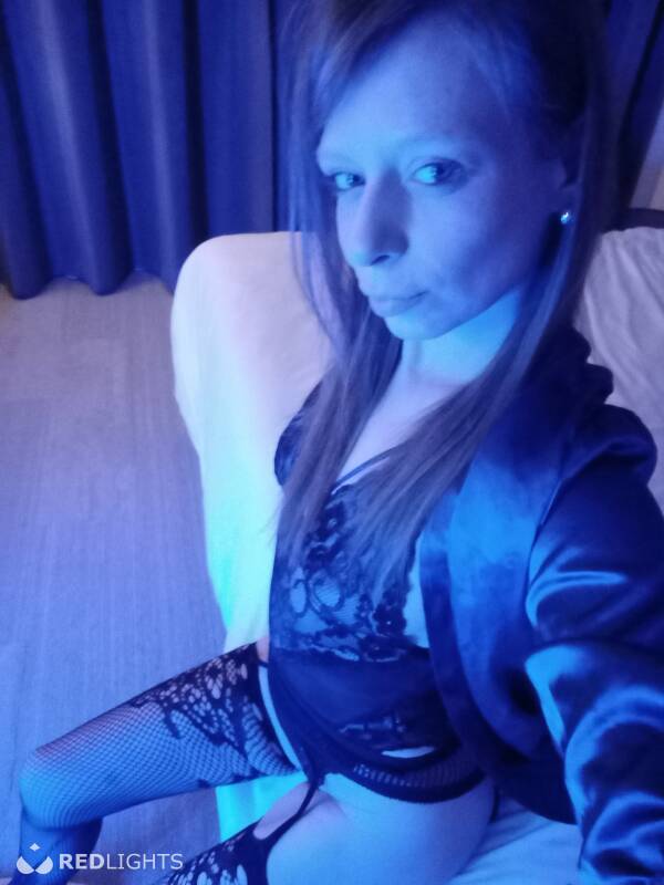 Zara Mour VIRTUEEL (Foto)