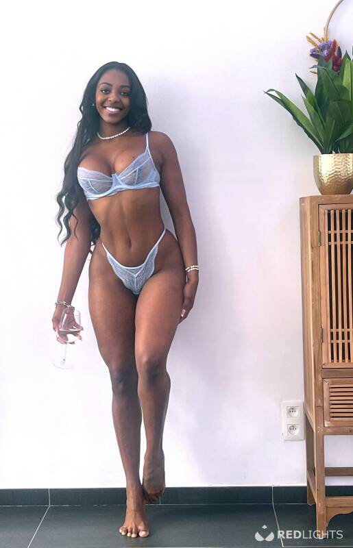 Bianca( Air-conditioned room) (Foto)