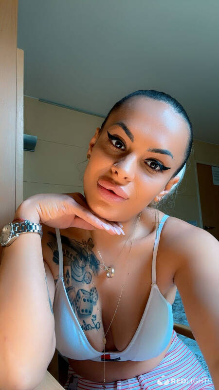 Alessya (Foto)